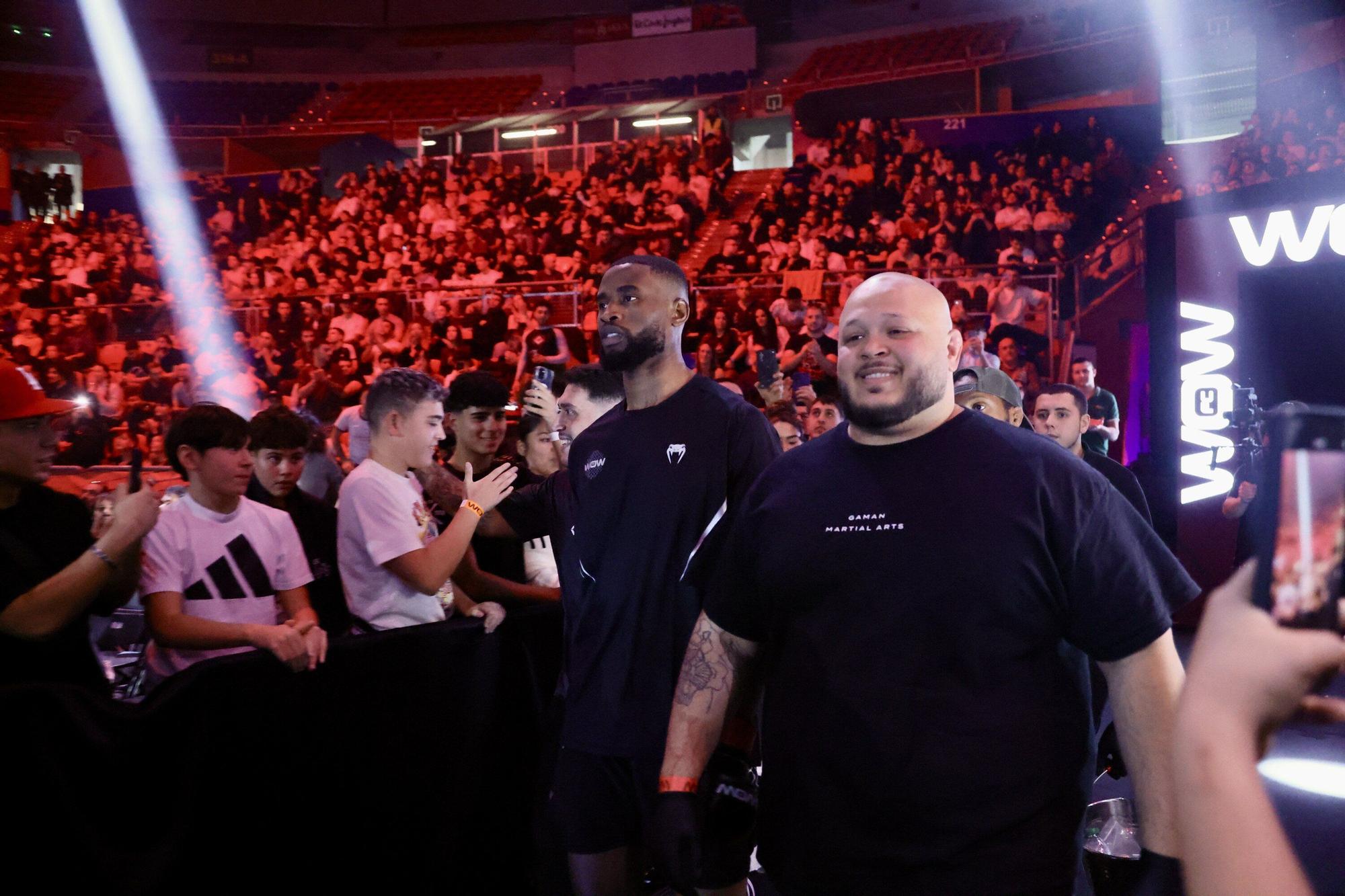 En imágenes: El Buesa se rinde al MMA con Topuria como estrella