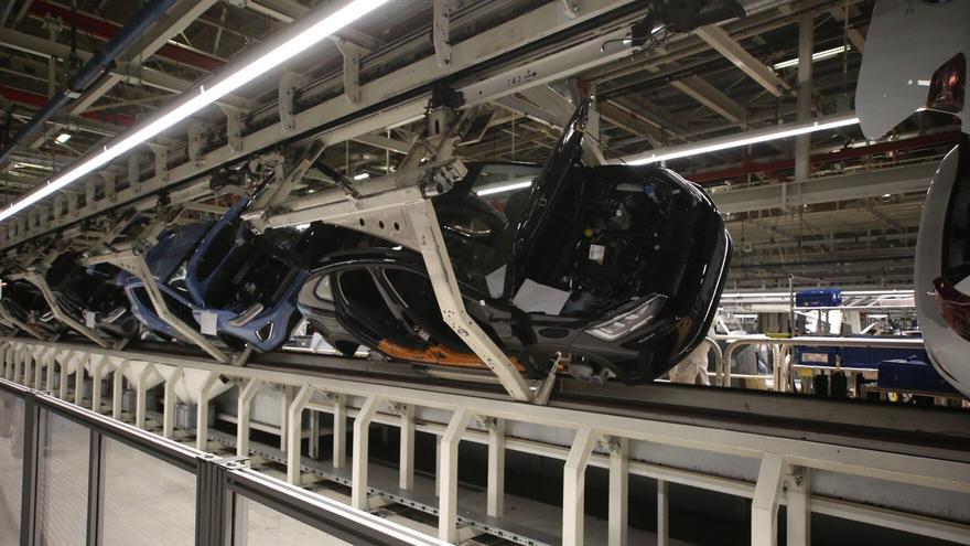 El sector del automóvil frena las exportaciones de Navarra en el primer semestre de 2025