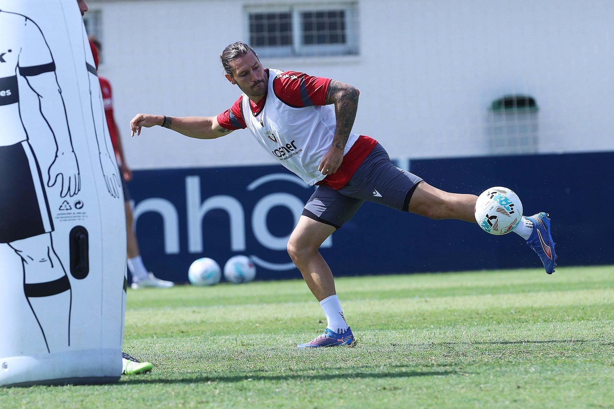 Fotos del entrenamiento de Osasuna (25/07/2025)