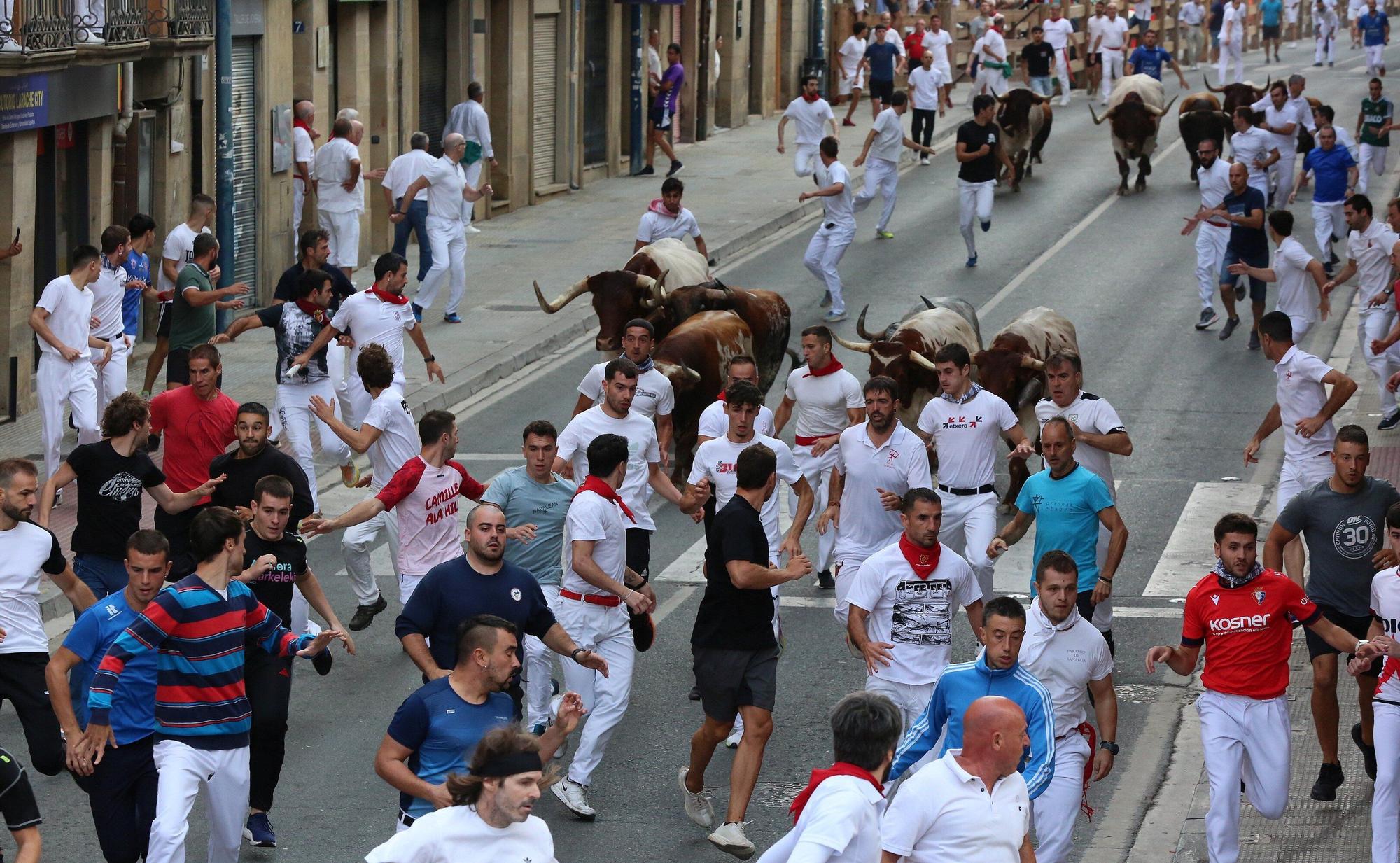 Fotos del tercer encierro de fiestas de Tafalla 2025