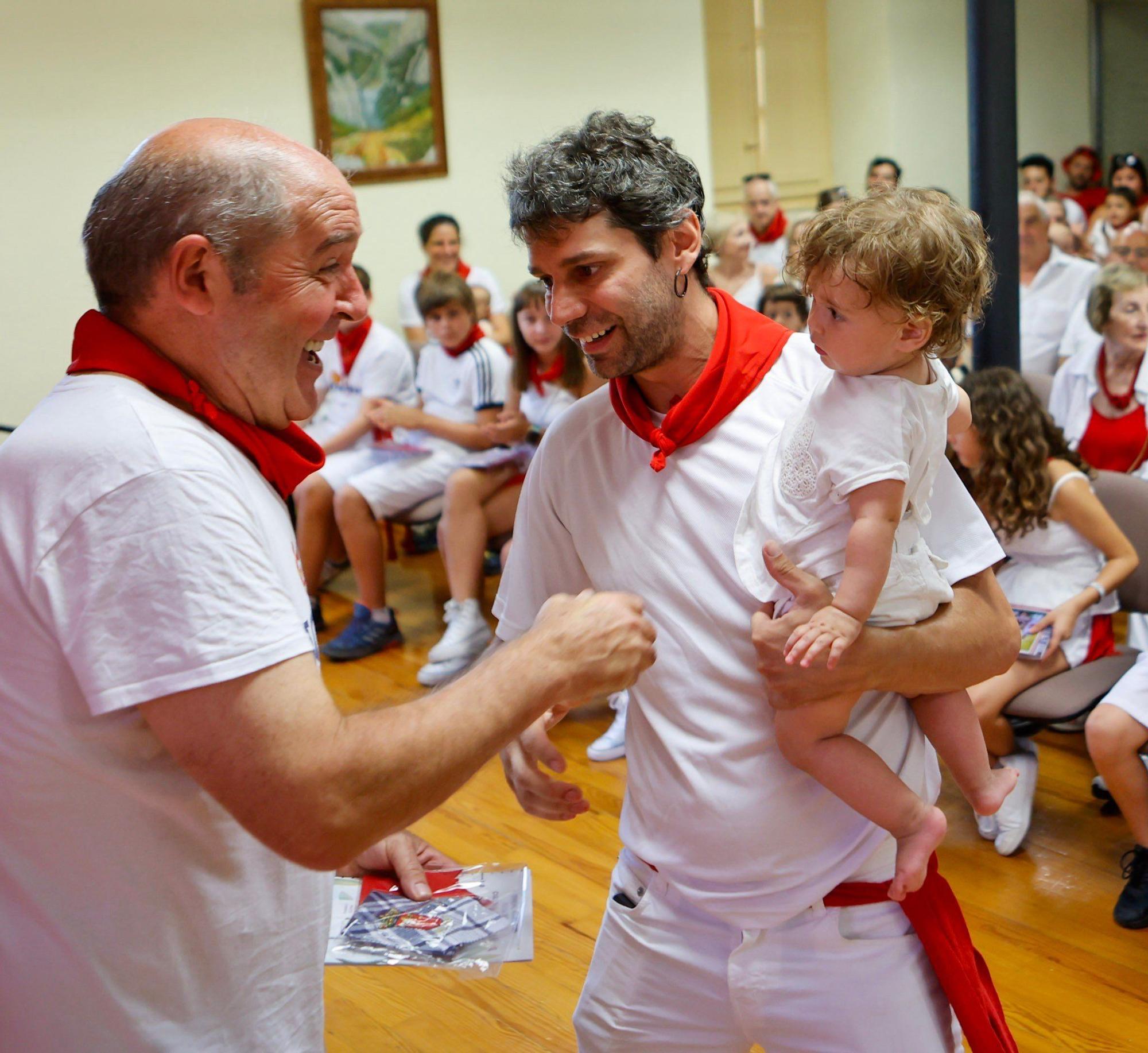 Fotos del Día de la Infancia en las fiestas de Aoiz