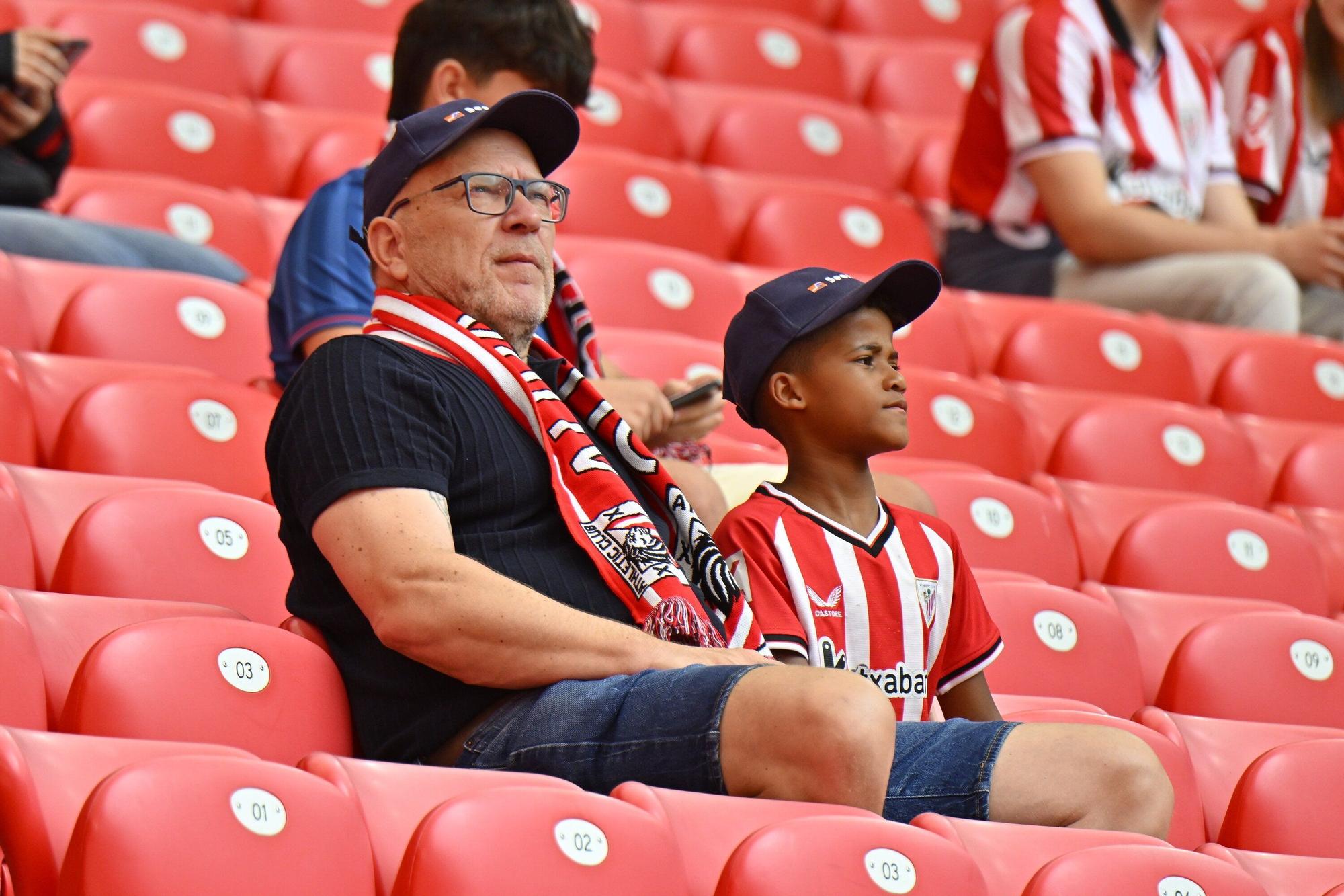 En imágenes: ¿Has estado en San Mamés viendo el Athletic-Alavés? Búscate en nuestra galería