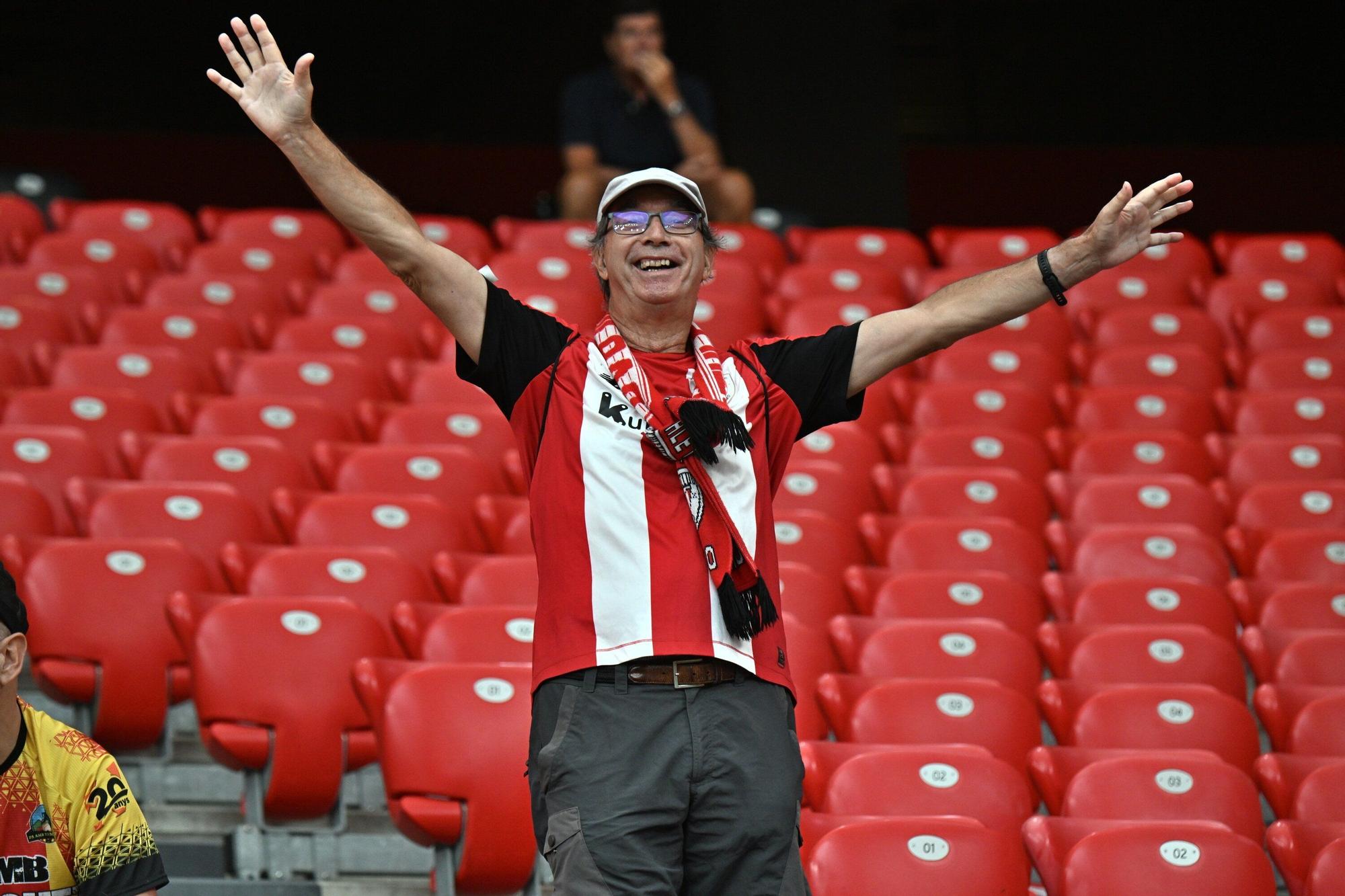 En imágenes: ¿Has estado en San Mamés viendo el Athletic-Sevilla? Búscate en nuestra galería