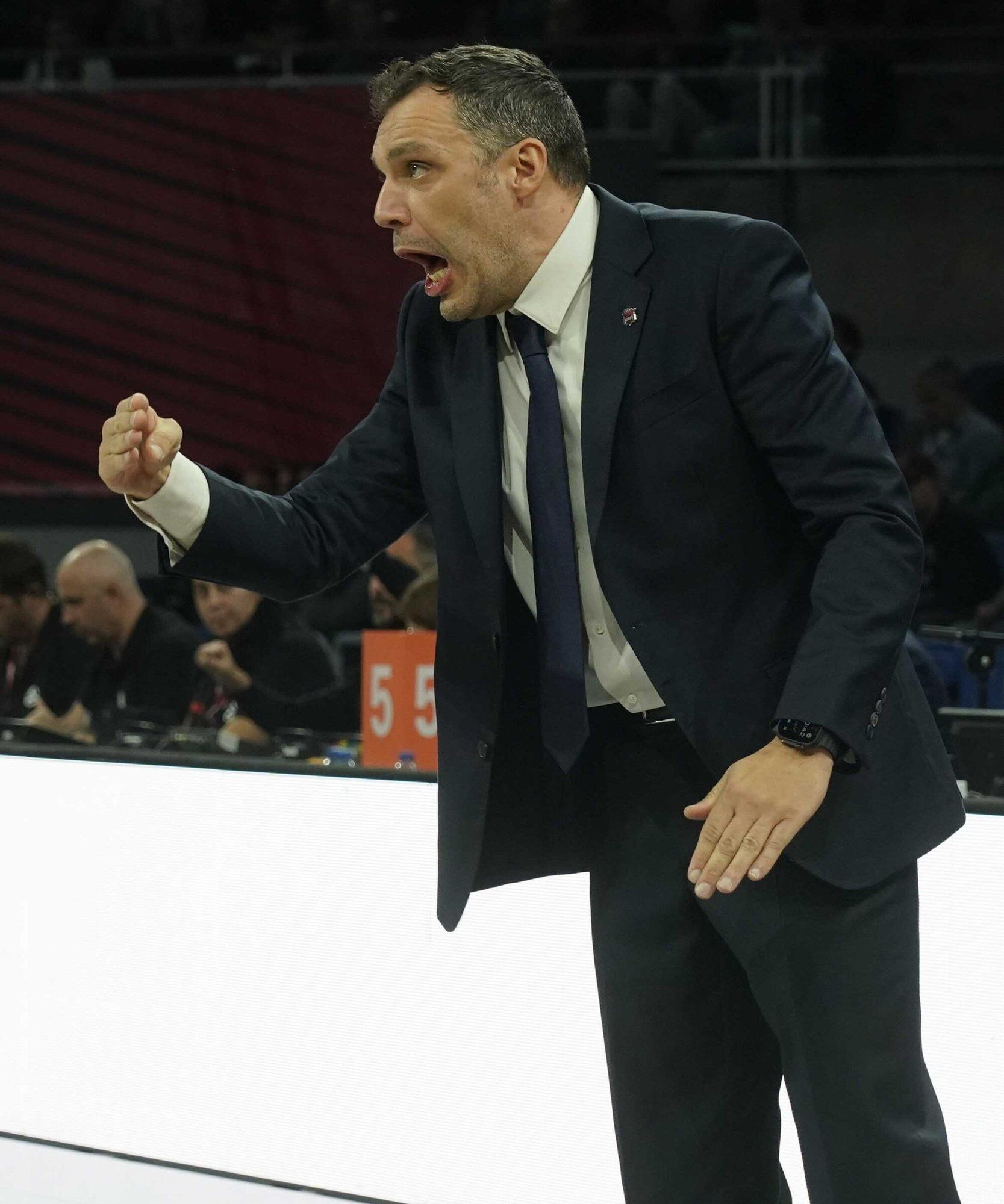 Todas las imágenes del Baskonia - Dubái (92-85)