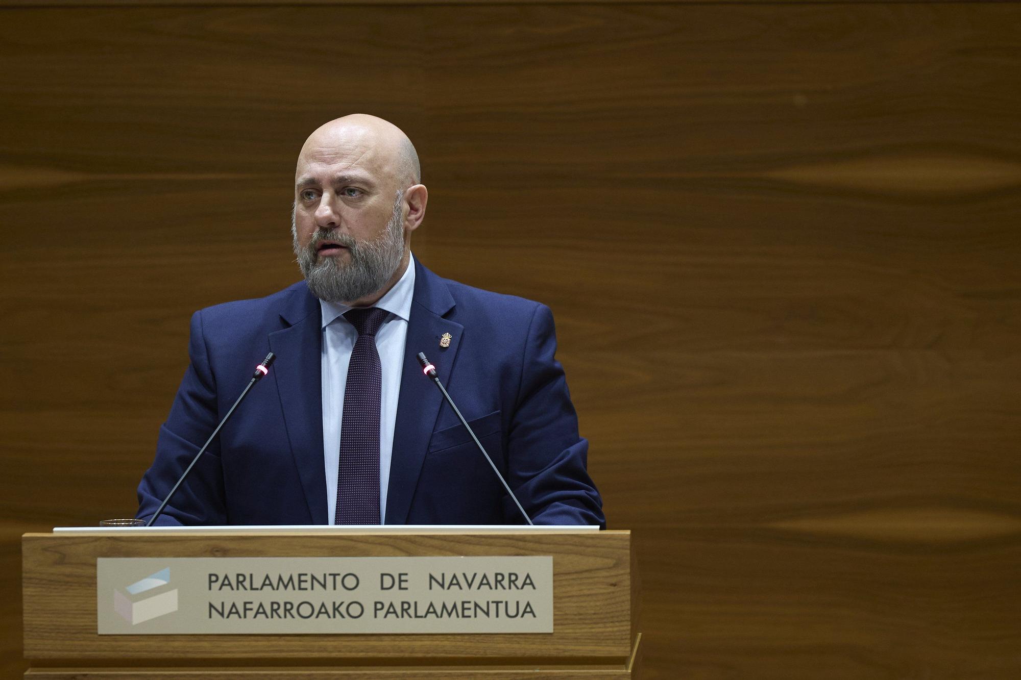 Fotos del pleno del Parlamento de Navarra del 27 de noviembre