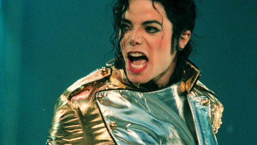 El polémico biopic de Michael Jackson vuelve a retrasar su estreno