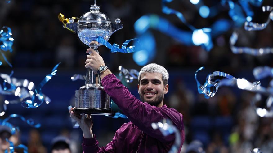 Carlos Alcaraz también conquista Tokio