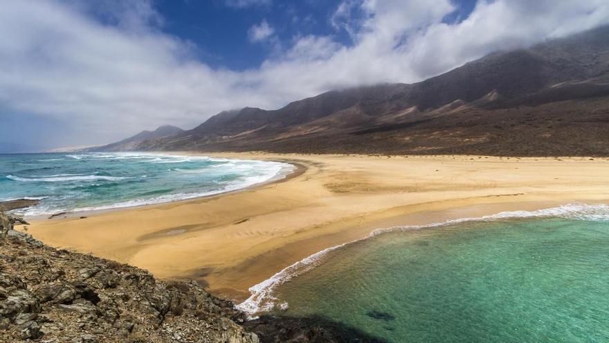 Destino Canarias: Viaja a cualquier isla desde Vitoria-Gasteiz con Binter