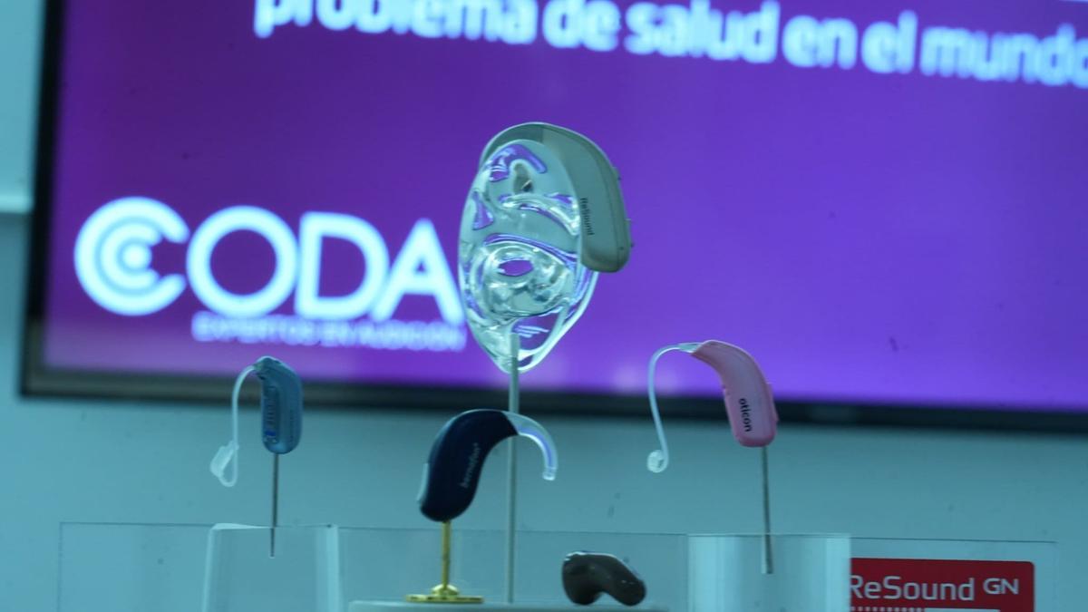 Pide una cita gratuita y descubre cómo los audífonos de última generación pueden cambiar tu vida.