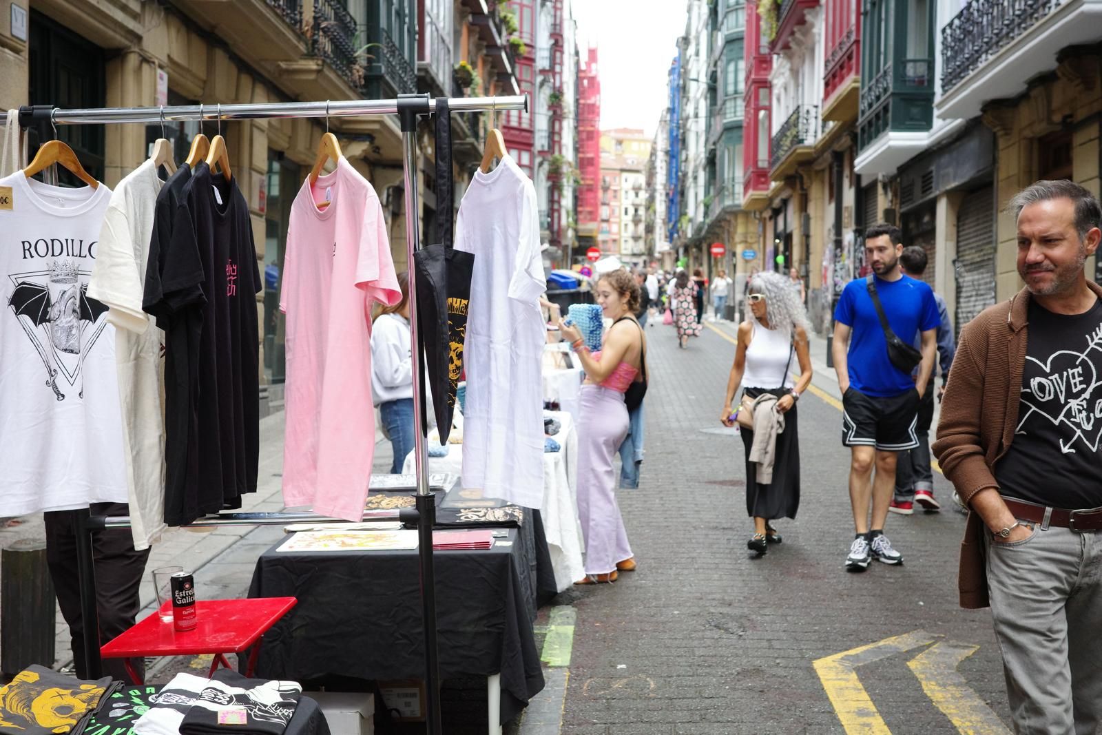 En imágenes: Mercado del Dos de Mayo de Bilbao