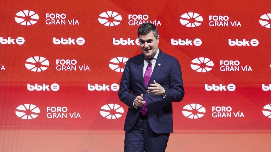 Jauregi respalda a la plantilla de Tubos Reunidos y pide reestructurar la deuda para garantizar su viabilidad