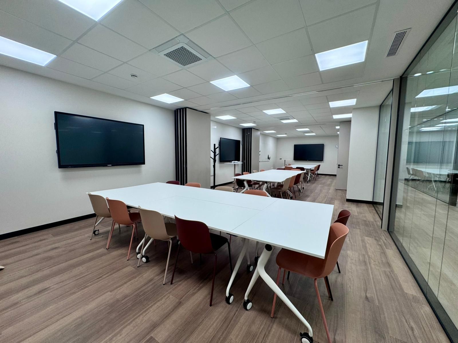 En imágenes: nuevo euskaltegi de Txorierri en Derio