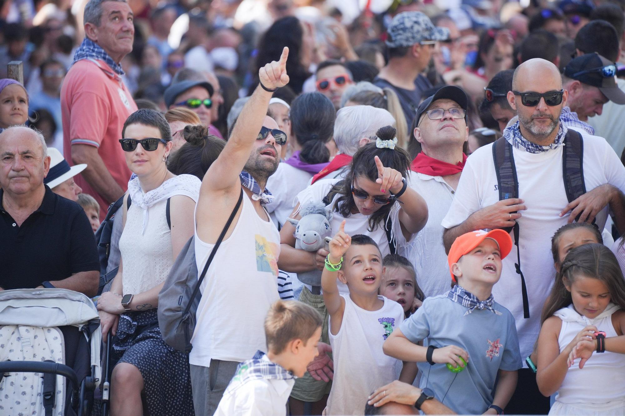 En imágenes: Los txikis se adueñan de su día en las fiestas de La Blanca