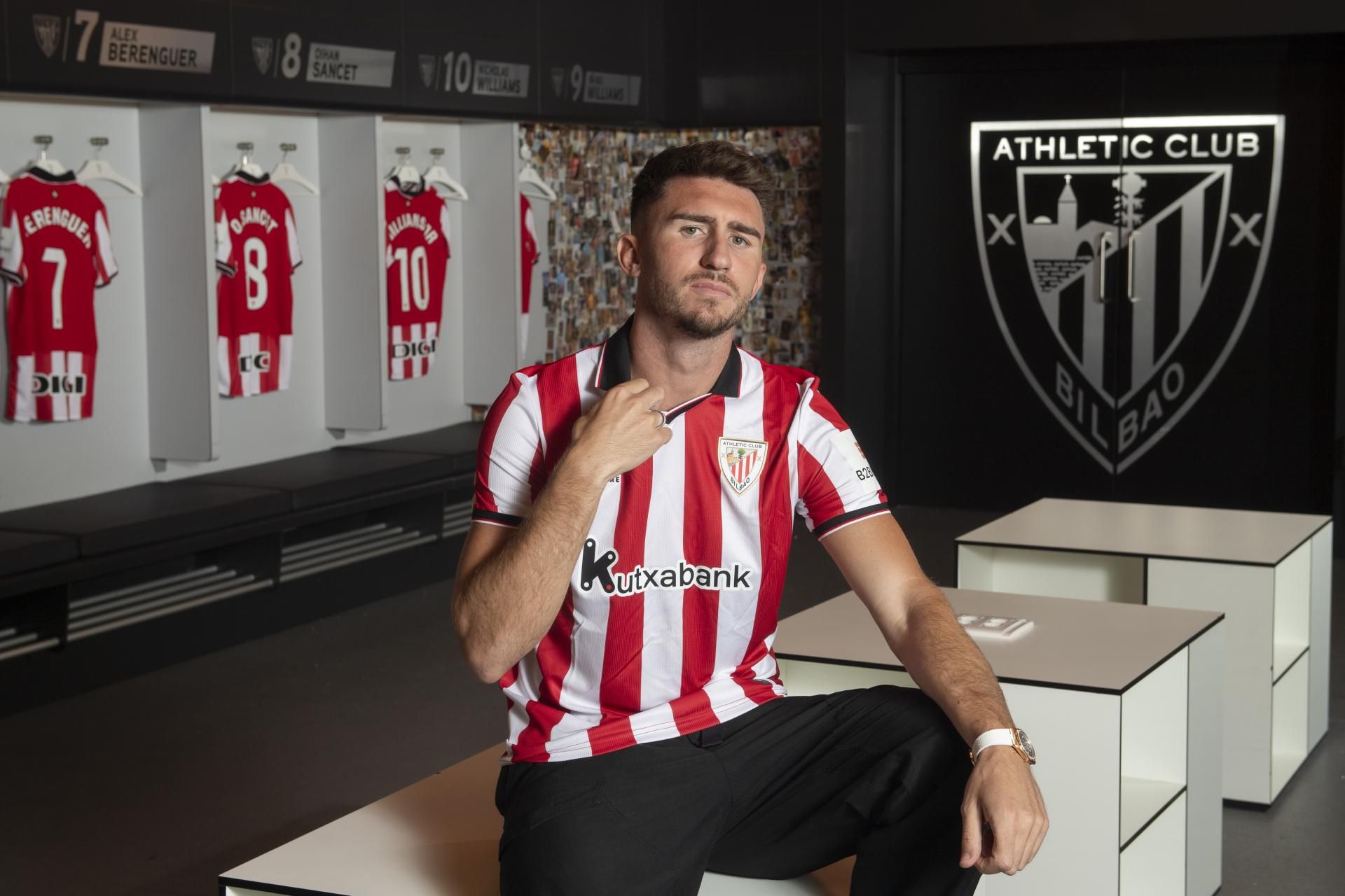 En imágenes: así luce de nuevo Laporte la camiseta del Athletic
