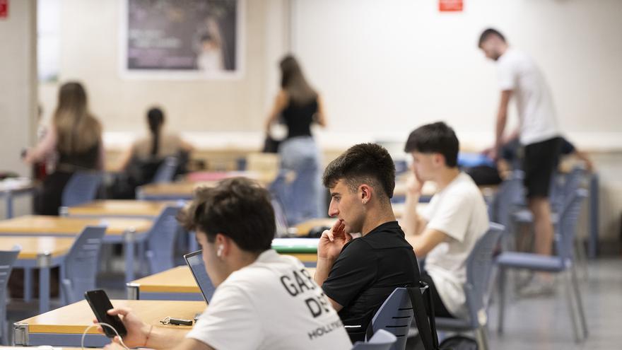 Trampolín laboral: la UPNA oferta 32 títulos propios para el próximo curso