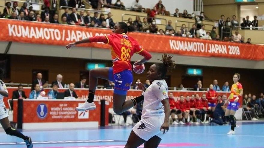España sigue con pleno de victorias