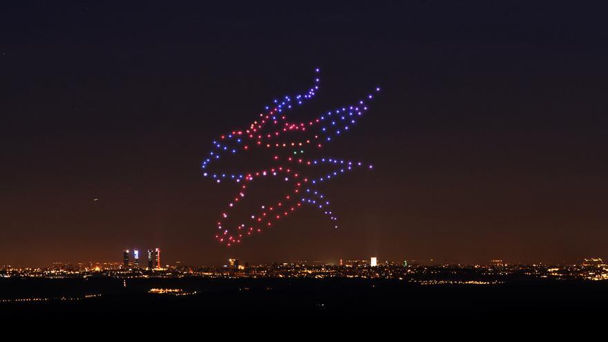 Dos sofisticados shows de drones iluminarán Nanclares de la Oca/Langraiz Oka en la recta final de sus fiestas