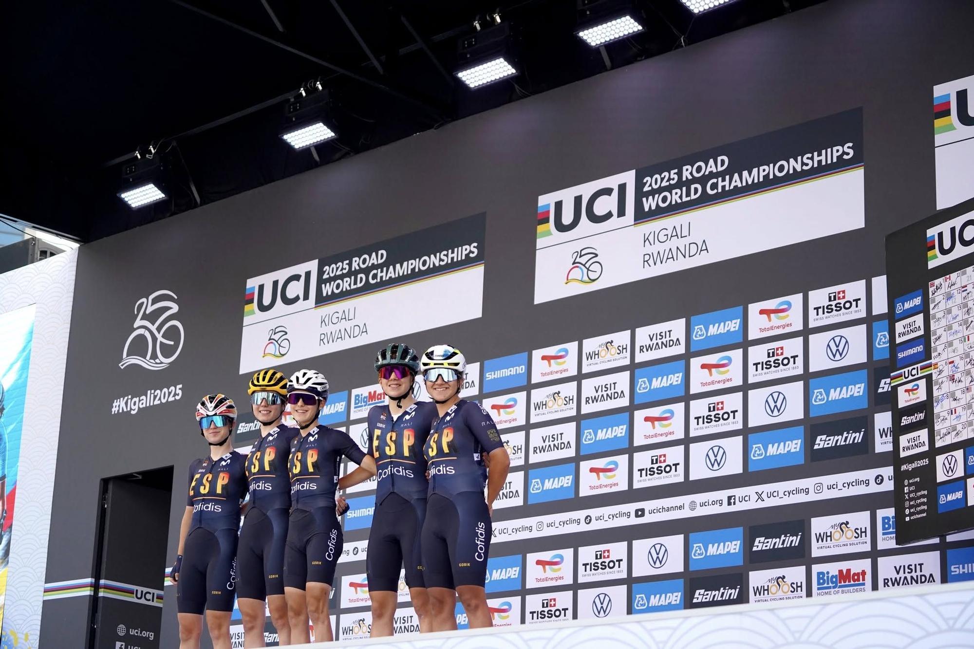 Álbum de fotos de Paula Ortiz campeona del mundo de ciclismo júnior