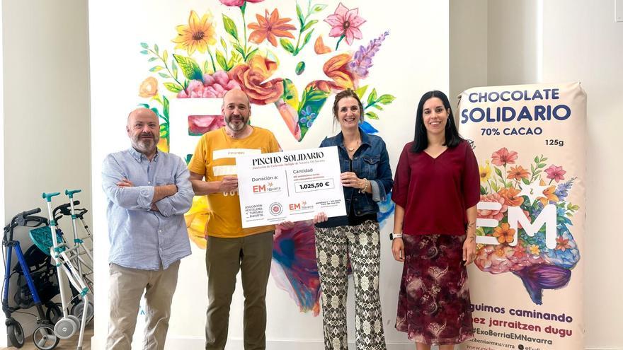 La iniciativa 'Pincho Solidario' recaba 1.025,50 euros para la Asociación de Esclerosis Múltiple de Navarra