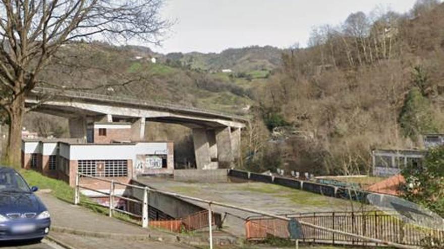 Jaurlaritzak milioi bat euro emango dio Eibarko Udalari Ugartetxea eraikina aparkaleku bihurtzeko