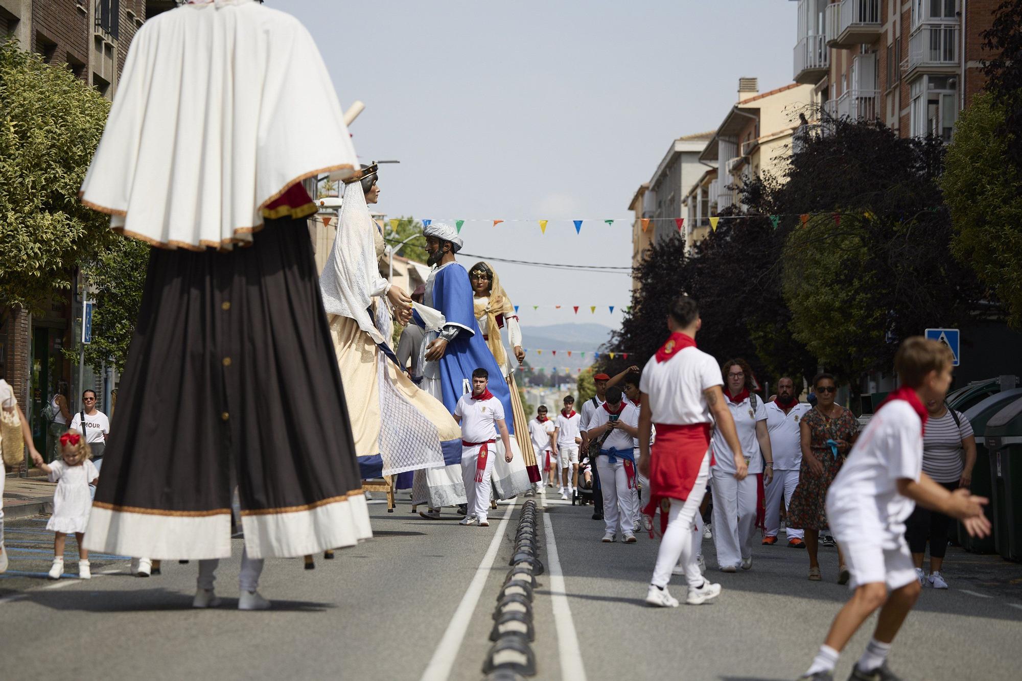 Fotos del chupinazo de fiestas de Noáin
