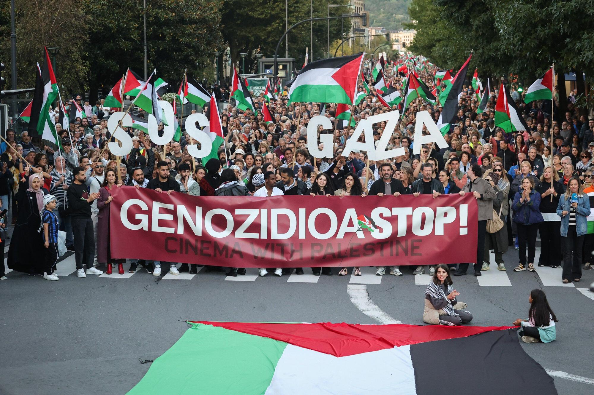 La voz de Hind Rajab | Fotos de la marcha en apoyo a Palestina en Donostia - San Sebastián