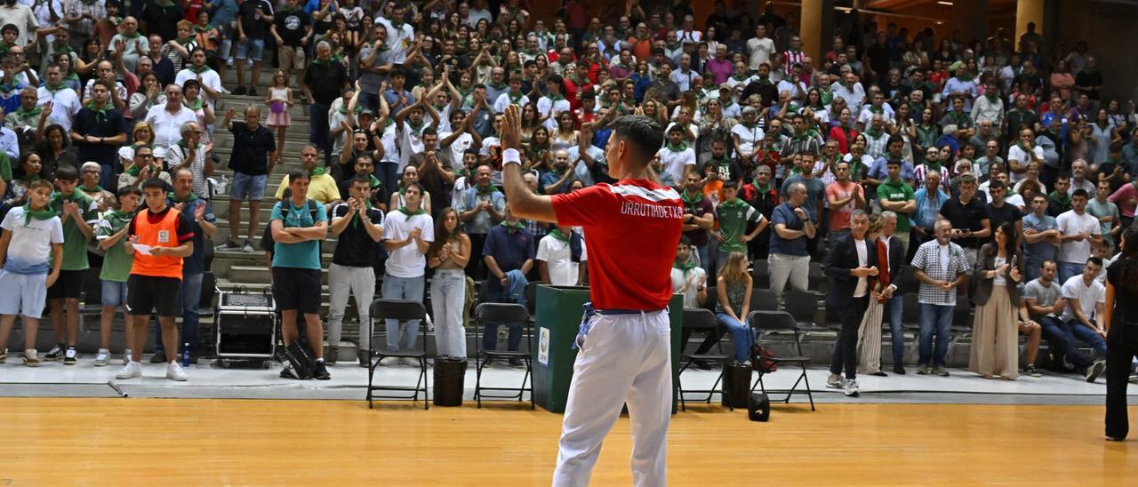 En imágenes: despedida de Mikel Urrutikoetxea