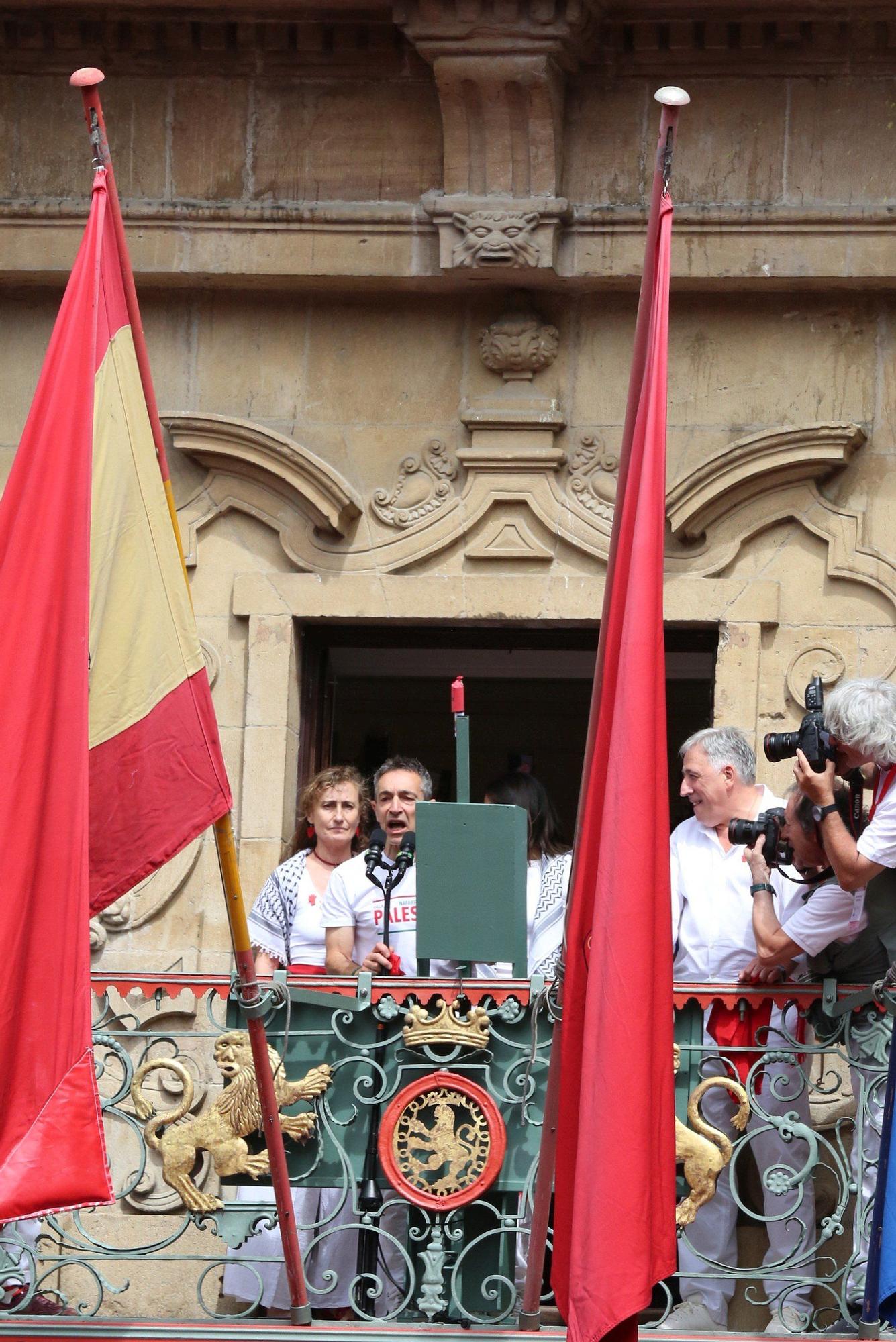 Fotos del  Chupinazo de San Fermín 2025 en Pamplona: ¡La fiesta más internacional se enciende con un grito solidario por Palestina!