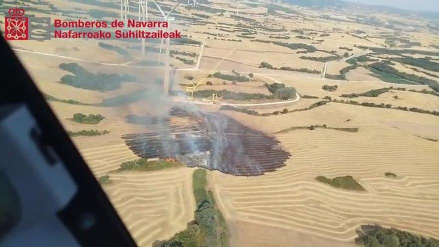Declarado un nuevo incendio en una zona de campos de cosecha entre Artajona y Añorbe