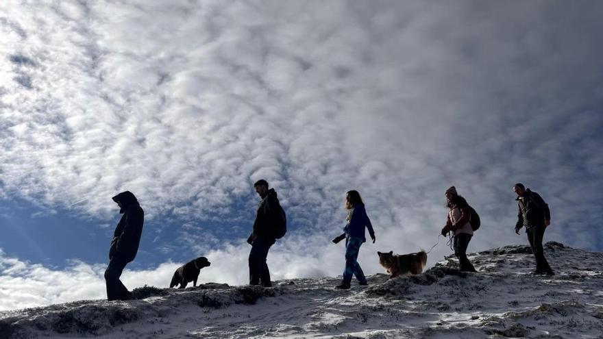 Un bilbaino consigue reunir a más de 800 personas para hacer planes por Bizkaia