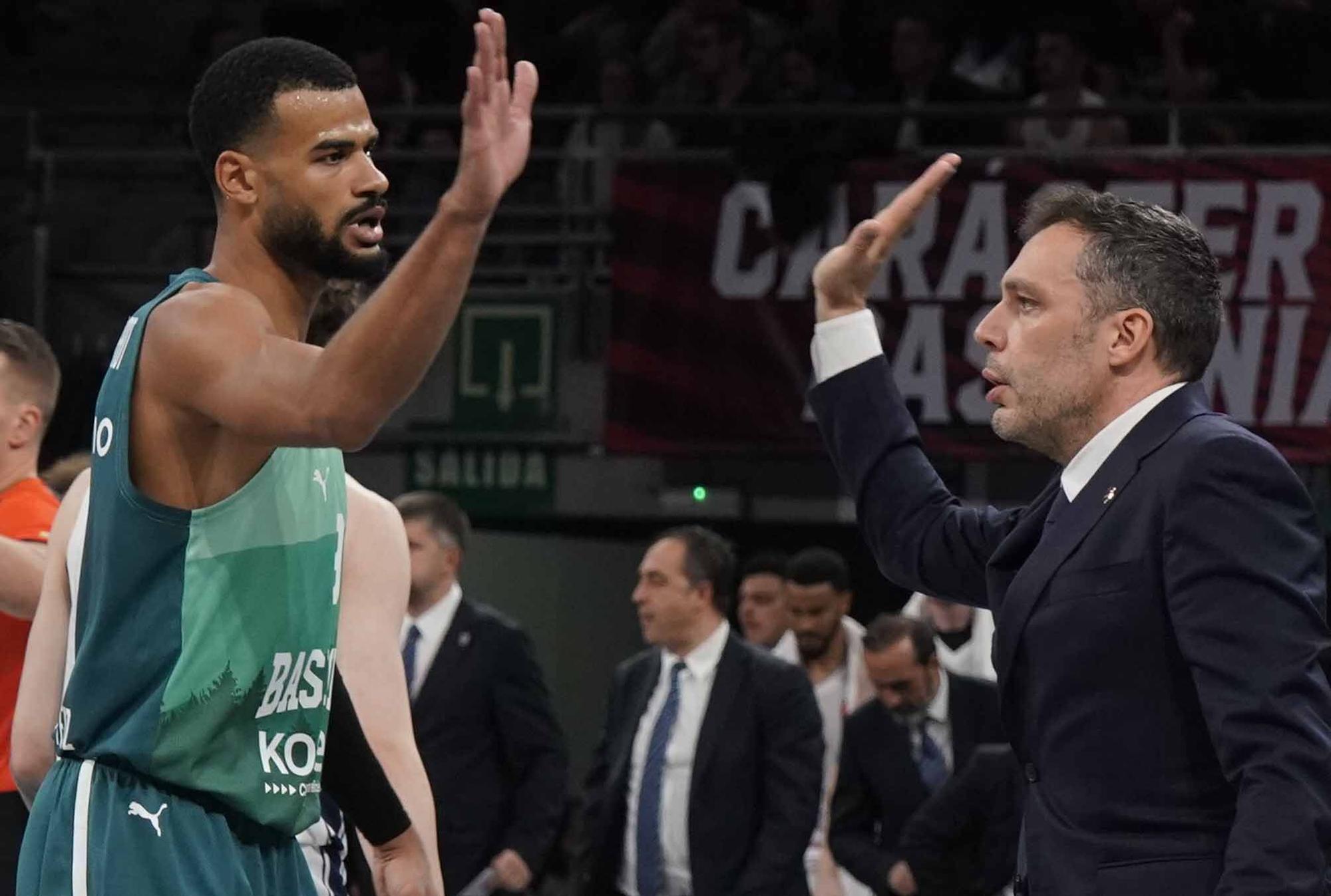 Las mejores imáganes del Baskonia 86-75 Anadolu Efes