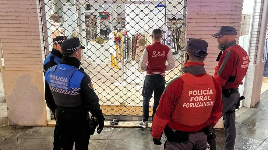 Seis detenidos y 65 identificados en un dispositivo policial contra los robos en Pamplona