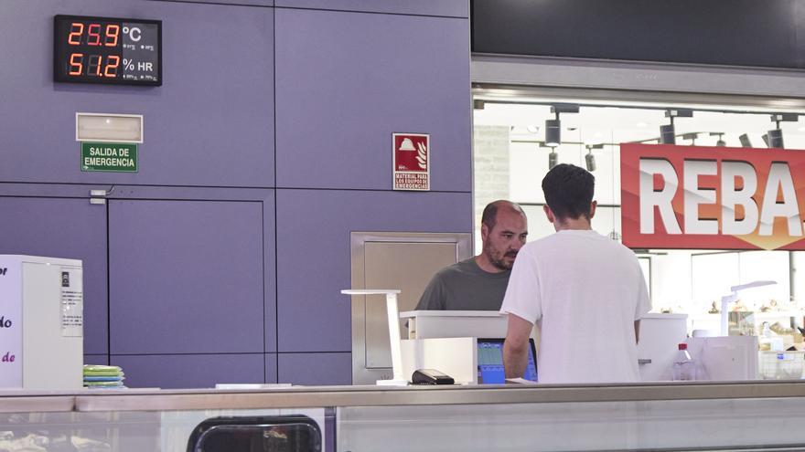 El Consejo de Ministros aprueba el plan para limitar los termostatos en comercios y transporte público