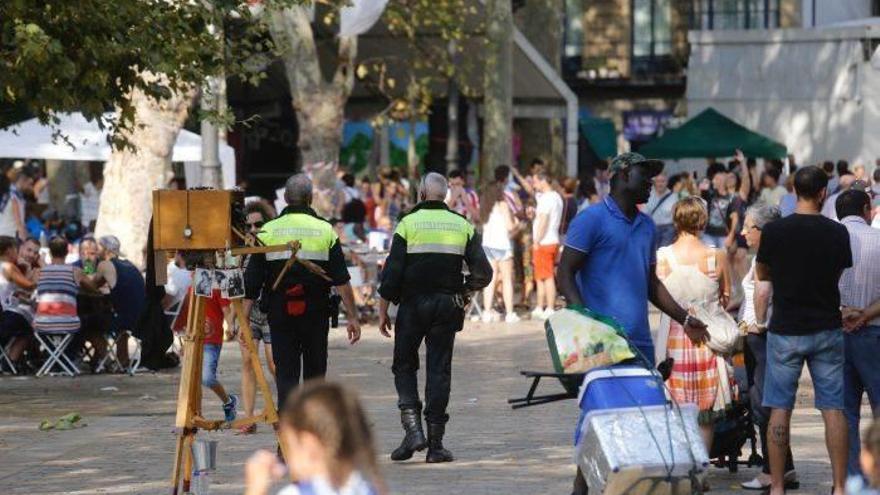 El PP pide eliminar el &quot;monopolio&quot; de Bilboko Konpartsak en  el recinto festivo