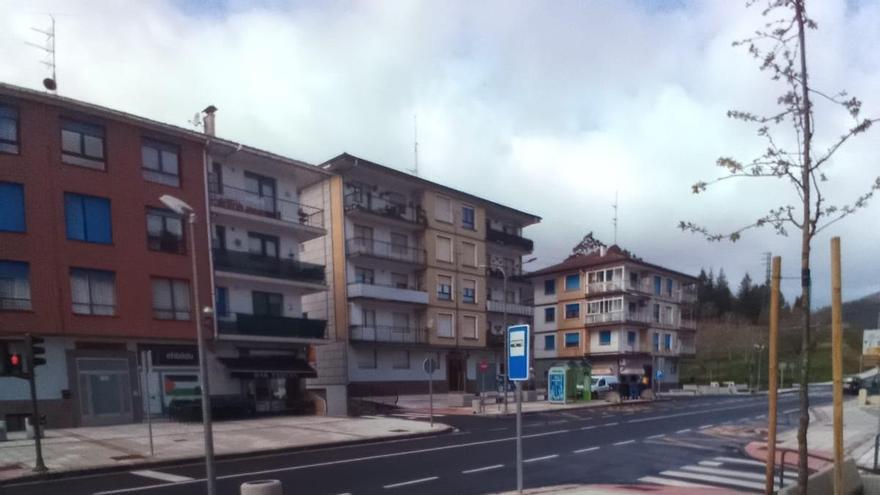 Busturia aprueba la ordenanza para reconvertir locales comerciales en viviendas tasadas