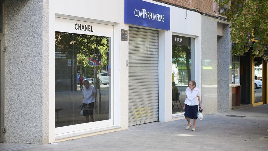 Cierra una perfumería ubicada en el barrio de San Juan de Pamplona