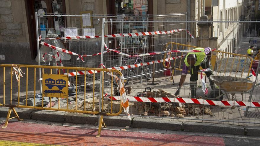 La sociedad municipal de aguas de Vitoria ha retirado más del 80% de las viejas tuberías de fibrocemento