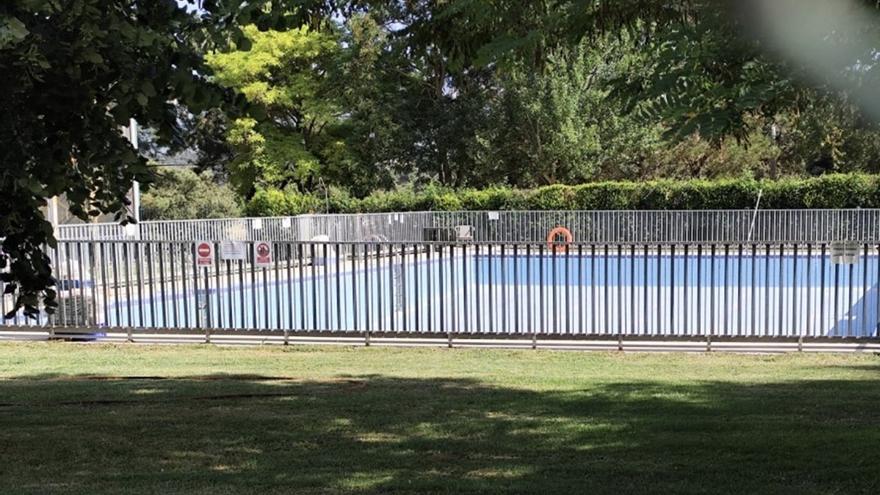 Igúzquiza clama ayuda urgente para evitar el cierre definitivo de sus piscinas