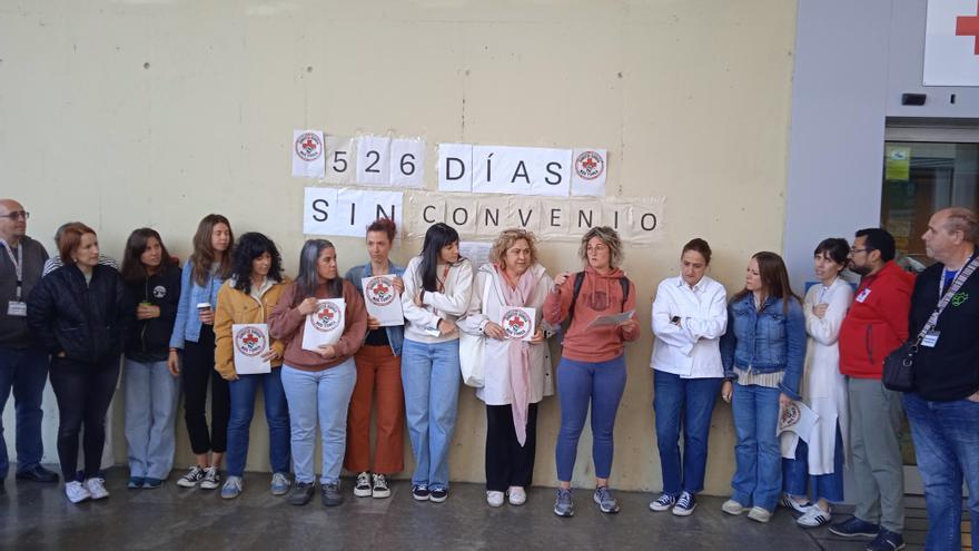 "Menos torear y más negociar": el comité de Cruz R