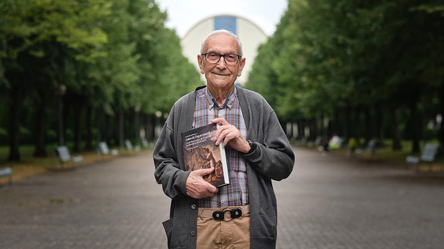 El bilbaino Moya Mangas bucea en el germen de la caza de brujas