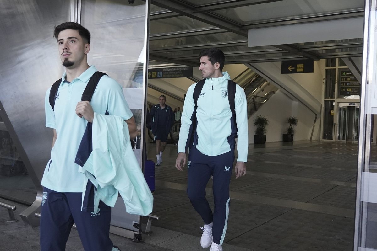 El Athletic vuelve a Bilbao desde Dortmund