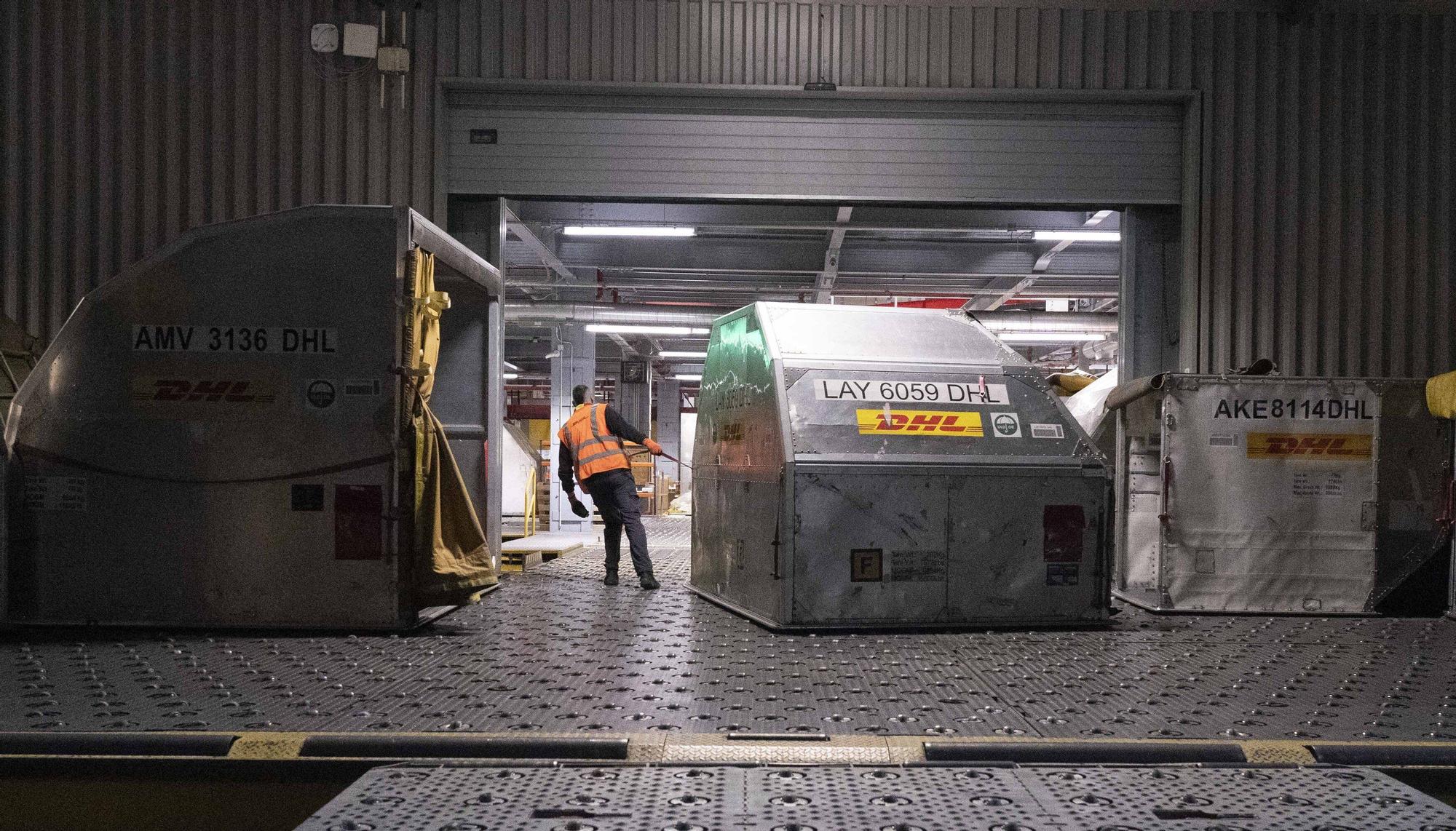 Reportaje sobre la actividad de DHL en Foronda