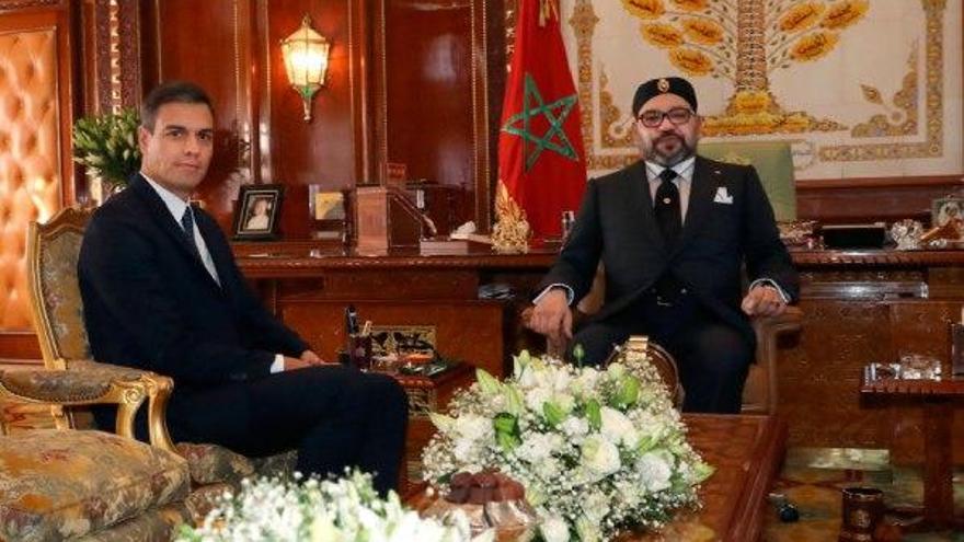 Sánchez acepta la invitación de Mohamed VI y viajará a Marruecos