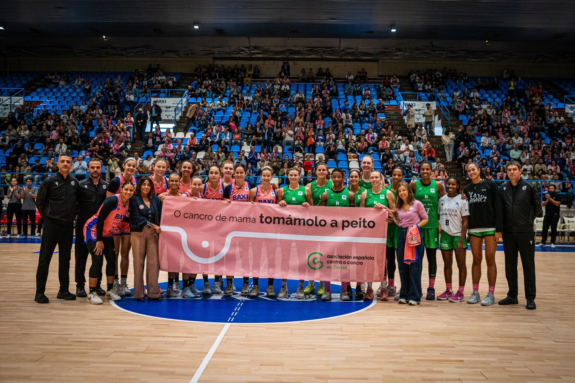 En imágenes: Araski cae en Ferrol