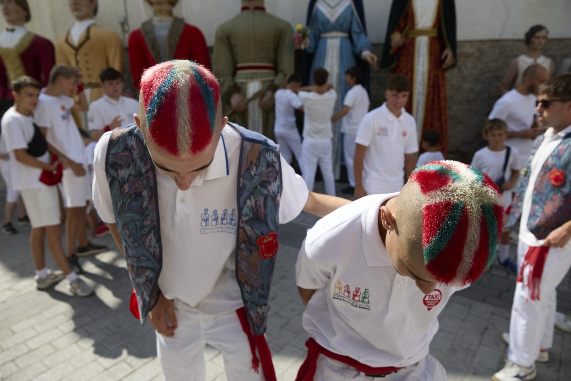 Fotos del chupinazo de fiestas de Aoiz 2025