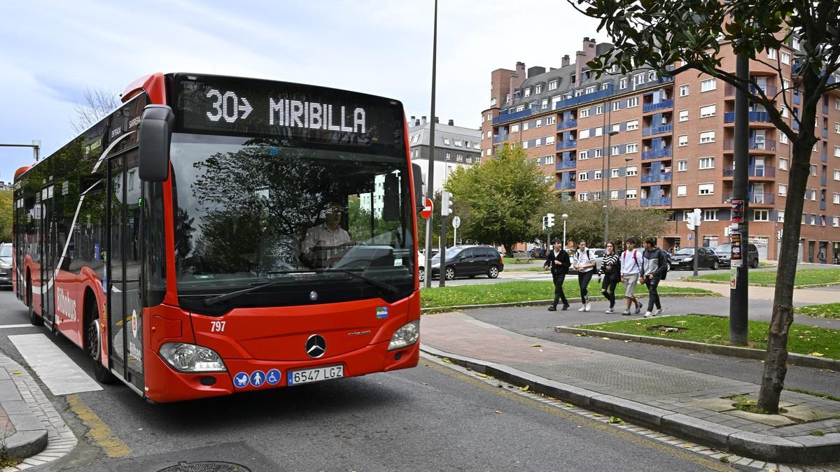 Miribilla es uno de los barrios en los que más se va reforzar el servicio.