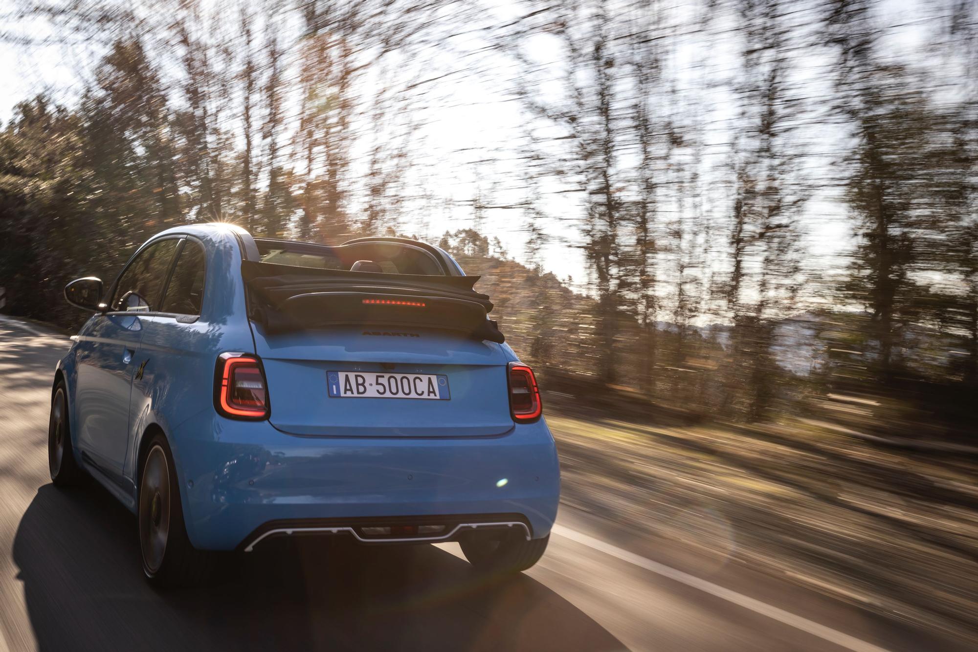 NewAbarth500 eTurismo