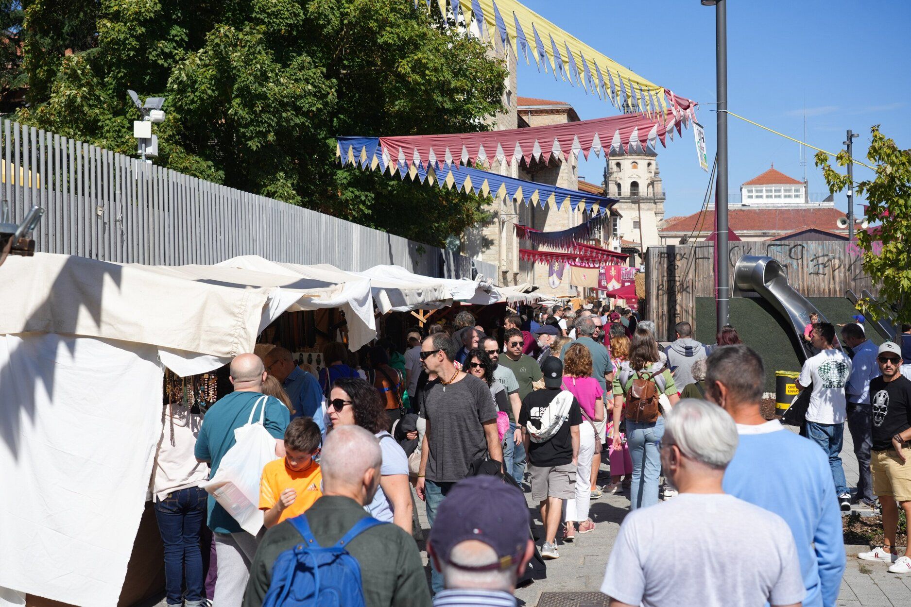 En imágenes: Segunda jornada del XXII Mercado Medieval de Vitoria