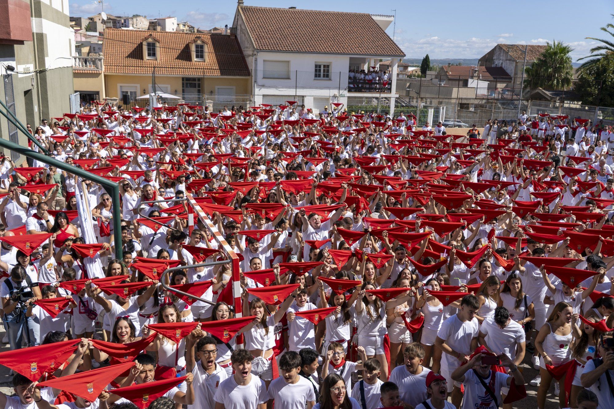 Fotos del cohete de fiestas de Milagro 2025