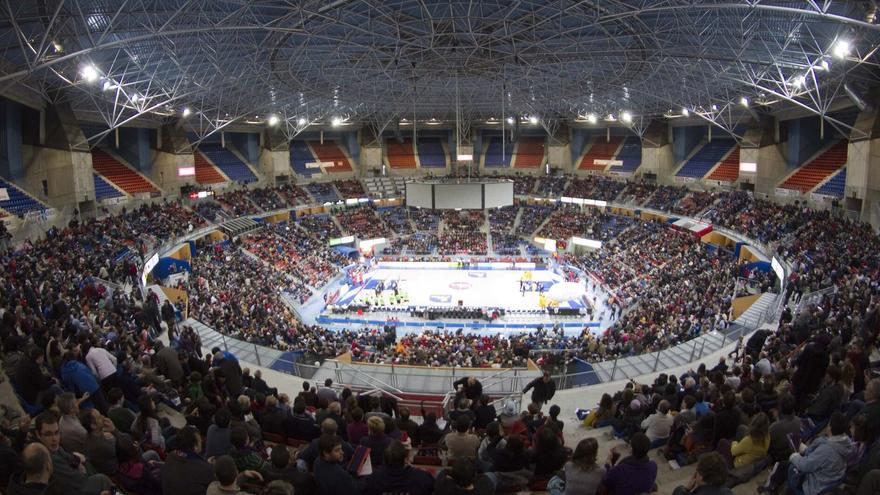 La diputada Foral de Empleo espera a la oferta formal de compra del Baskonia del Buesa Arena